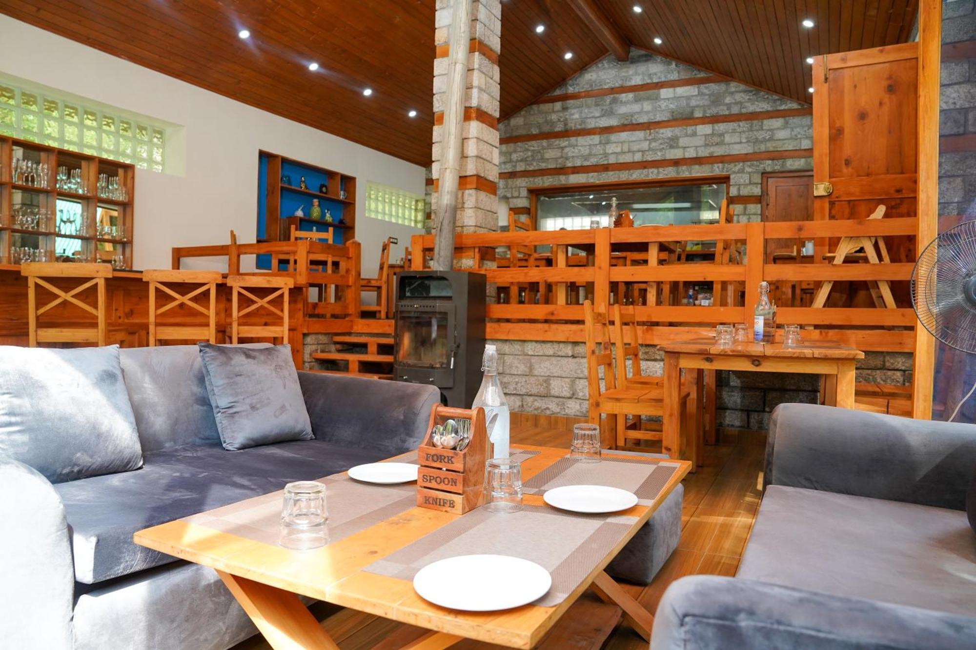 Zone Connect By The Park, Manali Hotell Eksteriør bilde