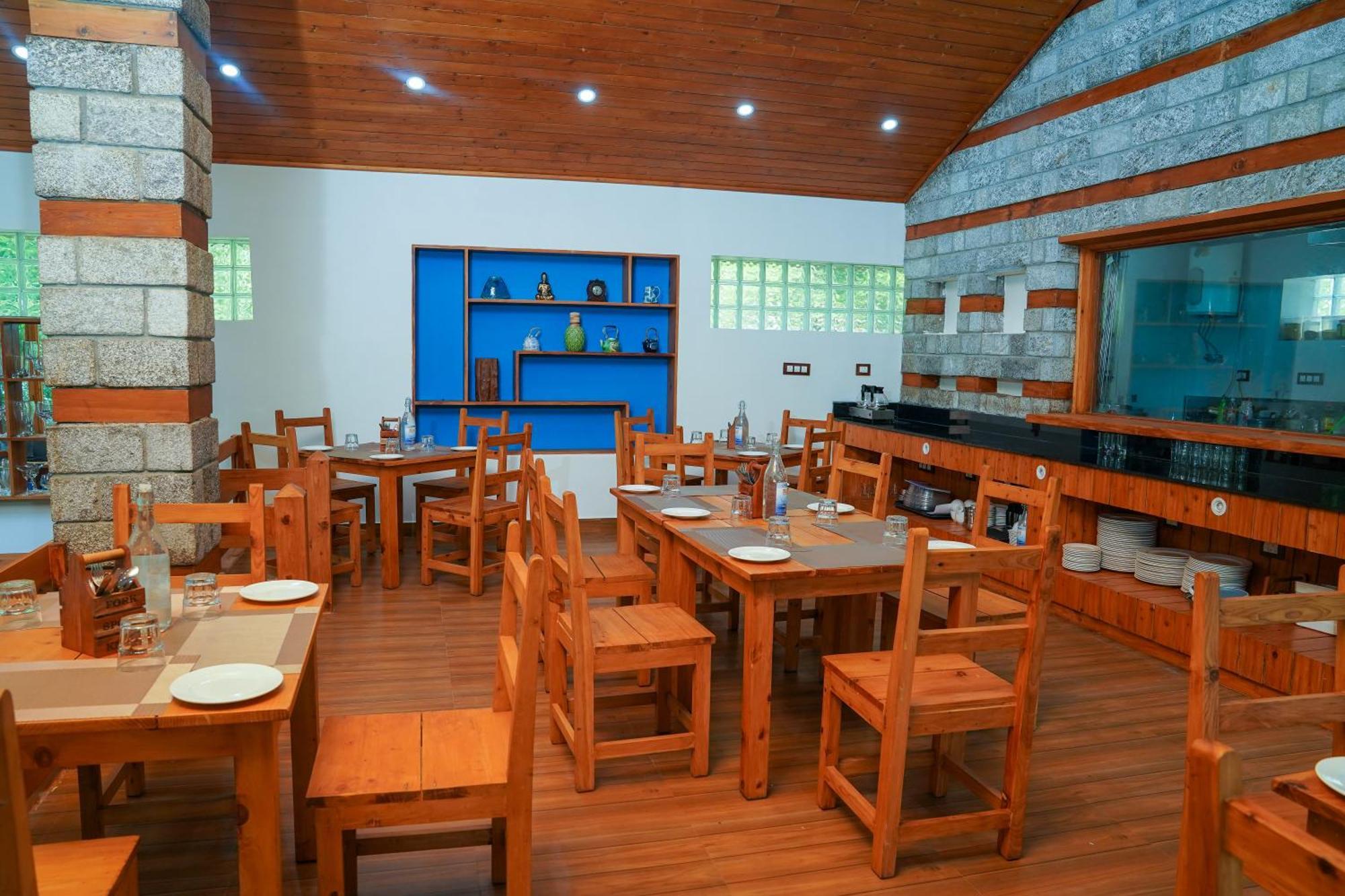 Zone Connect By The Park, Manali Hotell Eksteriør bilde