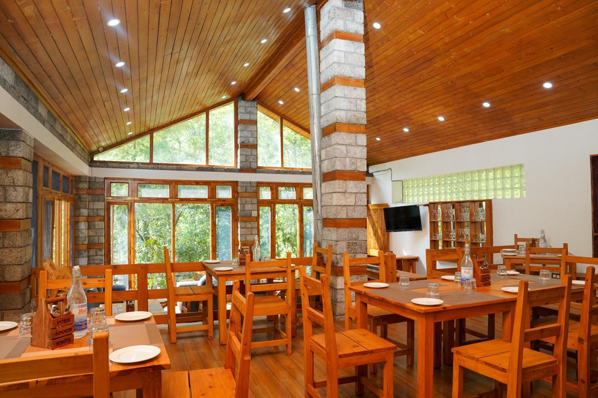 Zone Connect By The Park, Manali Hotell Eksteriør bilde