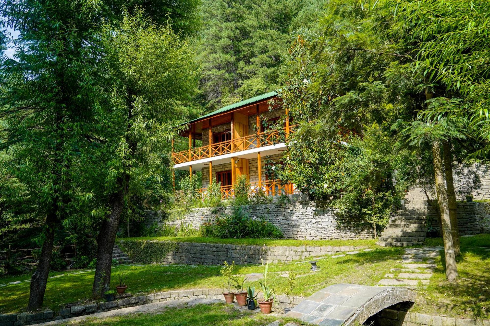 Zone Connect By The Park, Manali Hotell Eksteriør bilde